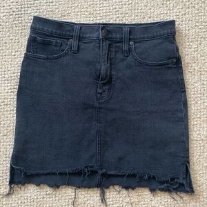 Madewell denim skirt 28